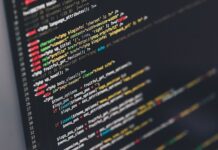 W jakim języku programuje się gry na telefon?