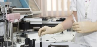 Jak przenieść pracownika samorządowego do innej jednostki?