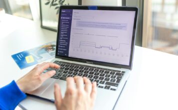 Jak wdrożenie Shopify może zoptymalizować proces sprzedaży
